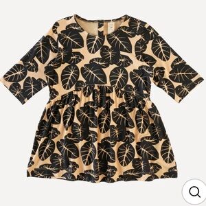 NWT TWEEN 1/2 SLEEVE GATHERED TOP | BLACK TARO LEAF | BAMBOO Size 13/14